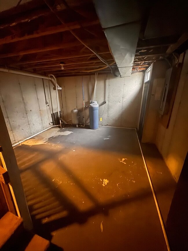 Building Photo - 23167 3rd St