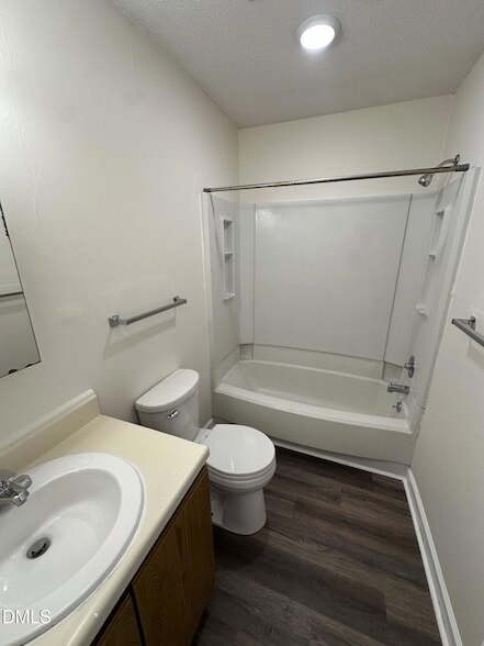 Building Photo - 3502 Ivy Commons Dr