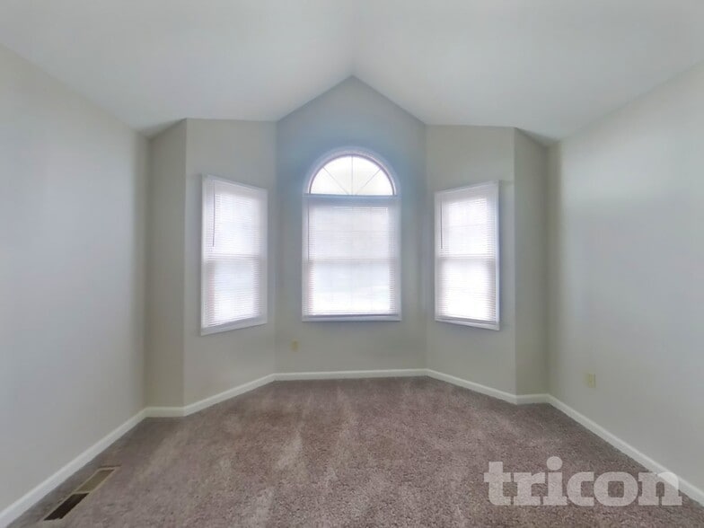 Building Photo - 3731 Cheyenne Ct