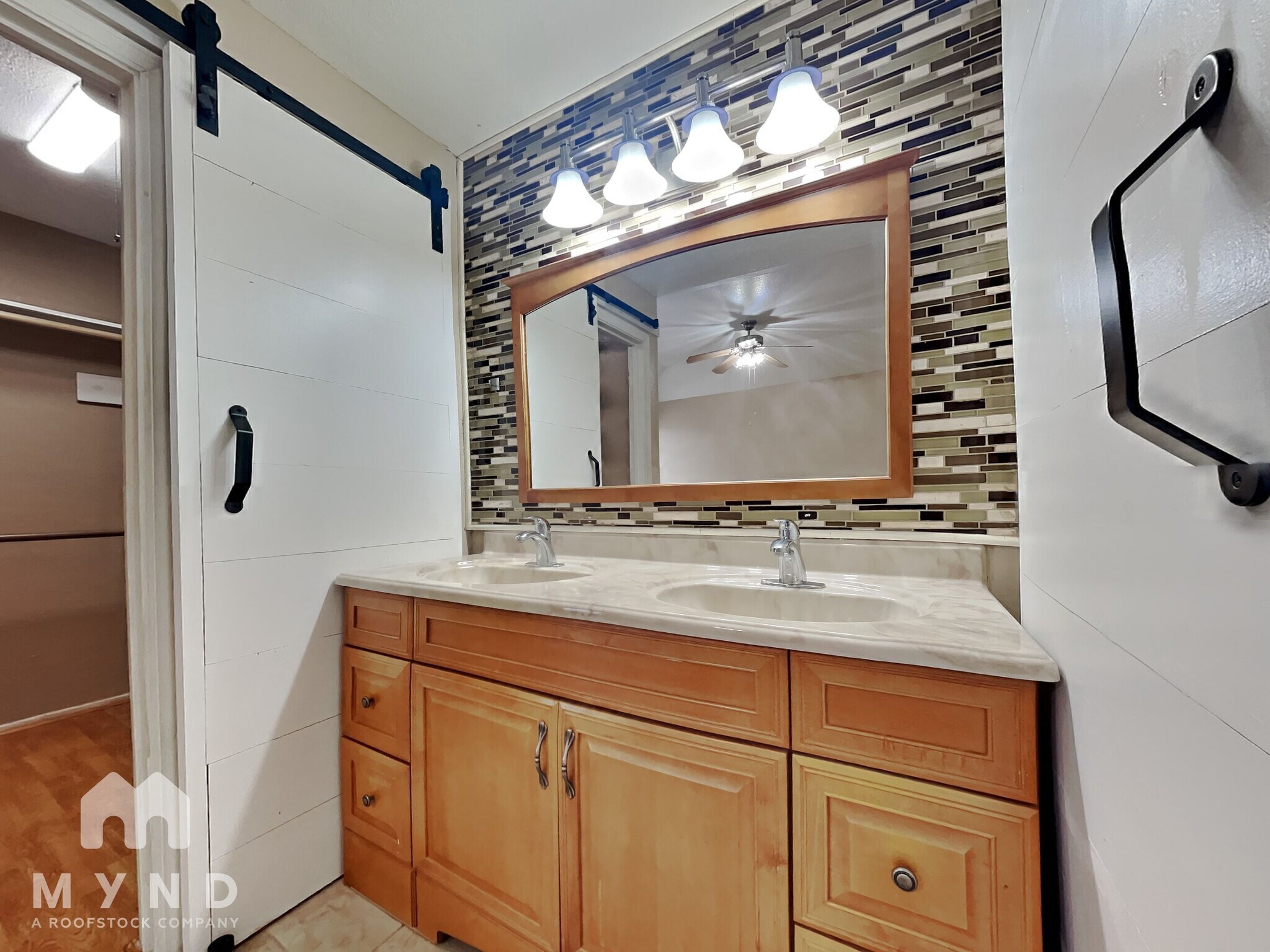 Building Photo - 726 Beechbend Dr