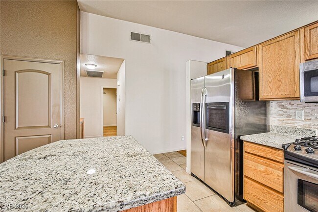 Building Photo - 5128 Fall Meadows Ave