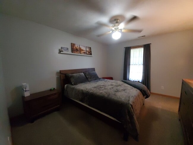 Building Photo - 5086 Rio Dosa Downs