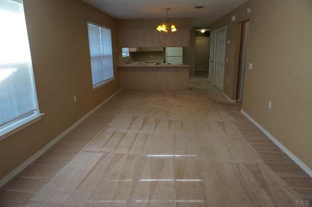 Building Photo - 127 Wildflower Ln