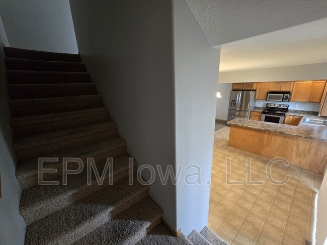 Building Photo - 147 Alydar Dr