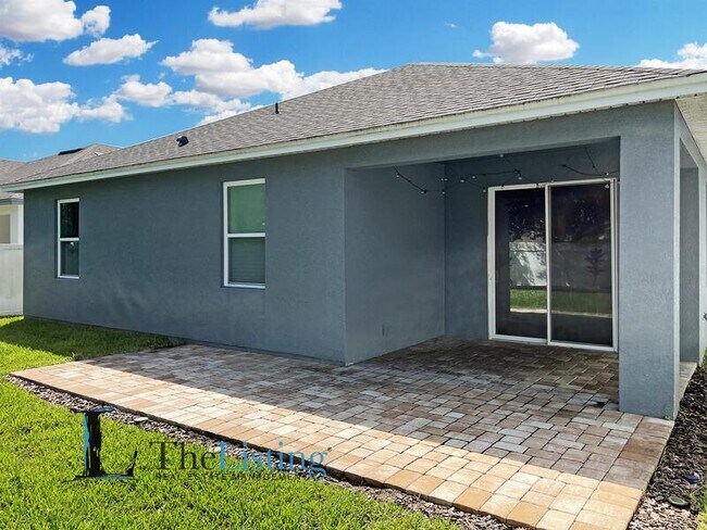 Building Photo - 14359 Shocklach Dr