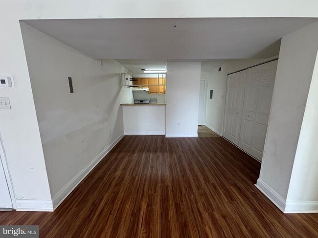 Building Photo - 2635 Fort Farnsworth Rd