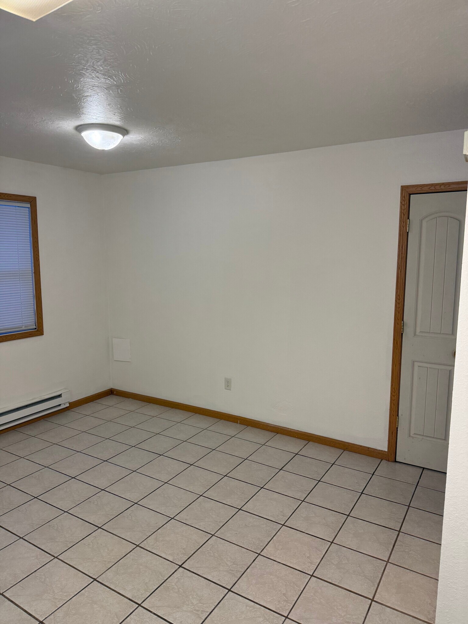 Building Photo - 728 31st St N