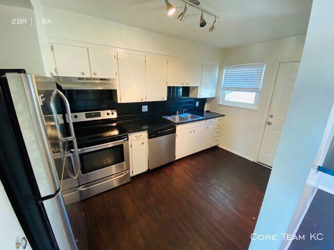 Building Photo - Kendal 2 Bedroom Apartment!