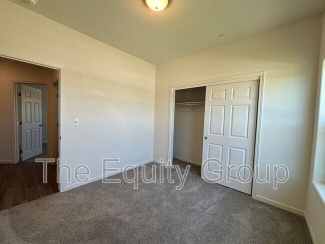 Building Photo - 30769 Ashland Rd