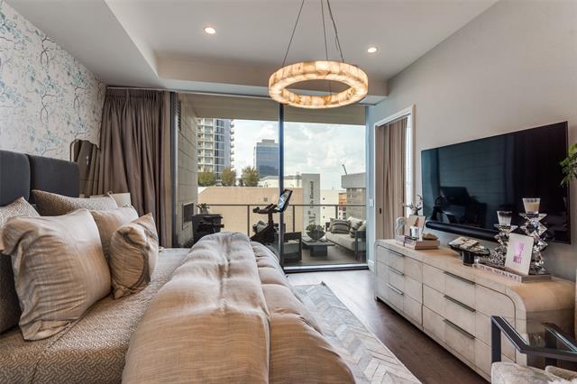 Building Photo - 7901 Windrose Ave.