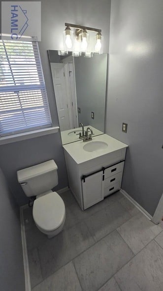 Building Photo - 22 Avocet Way