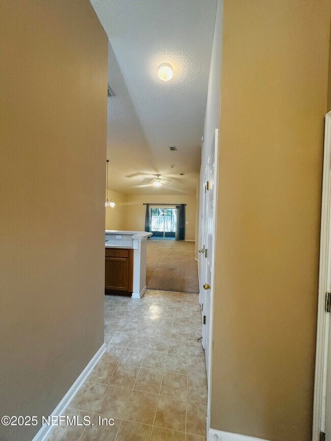 Building Photo - 2392 Old Pine Trail