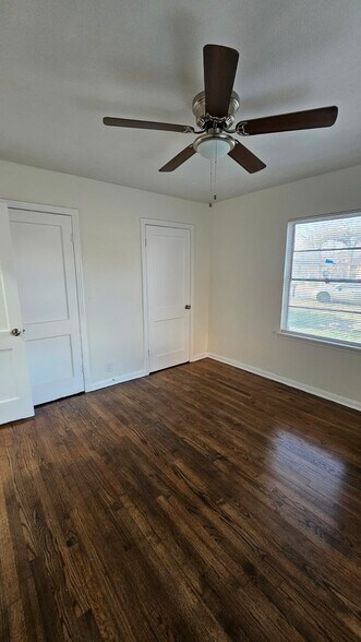 Building Photo - 6806 Jay St