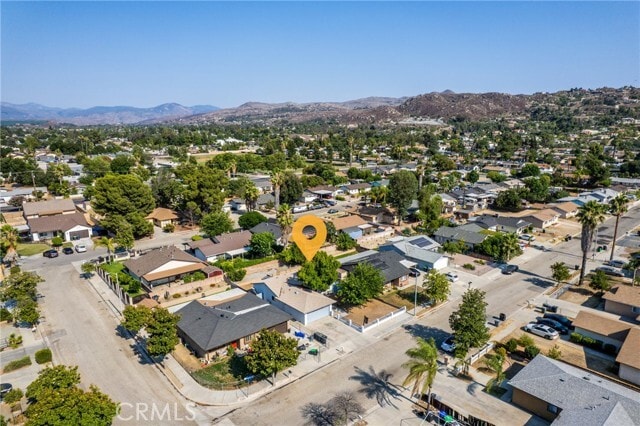 Building Photo - 910 Marlyce Ln