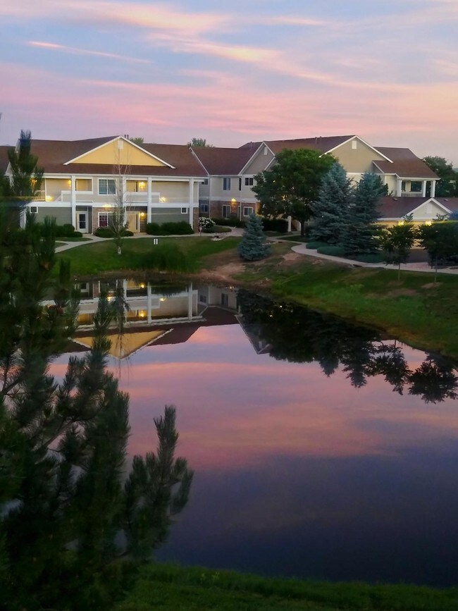 yellow bldg. top left hand unit - 4815 Hahns Peak Dr