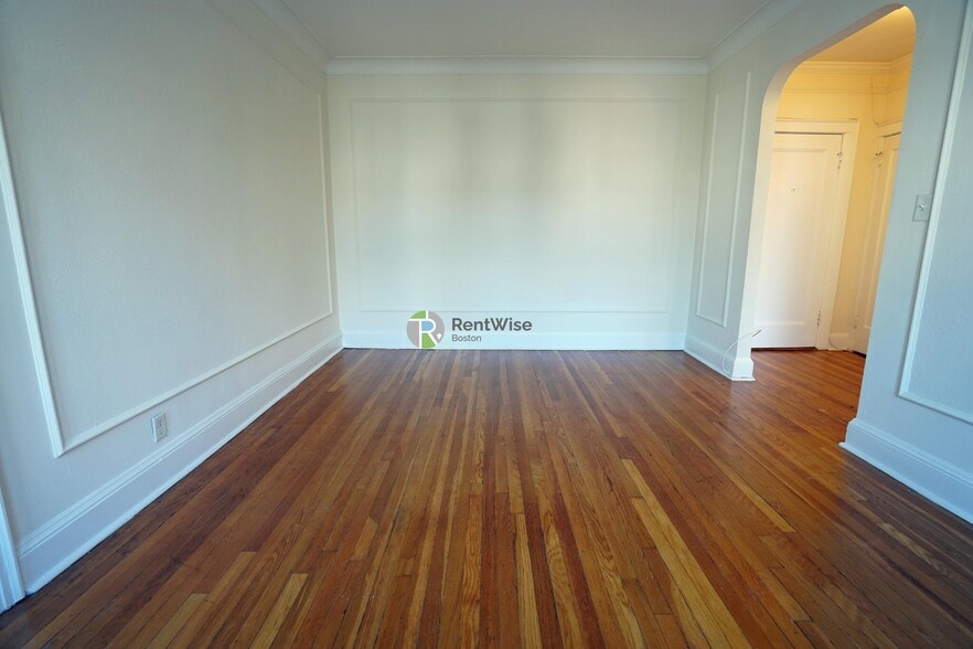 Building Photo - 100 Kilsyth Rd
