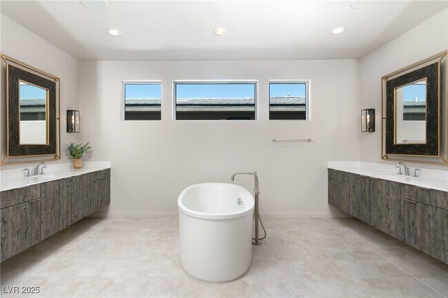 Building Photo - 10655 Patina Hills Ct