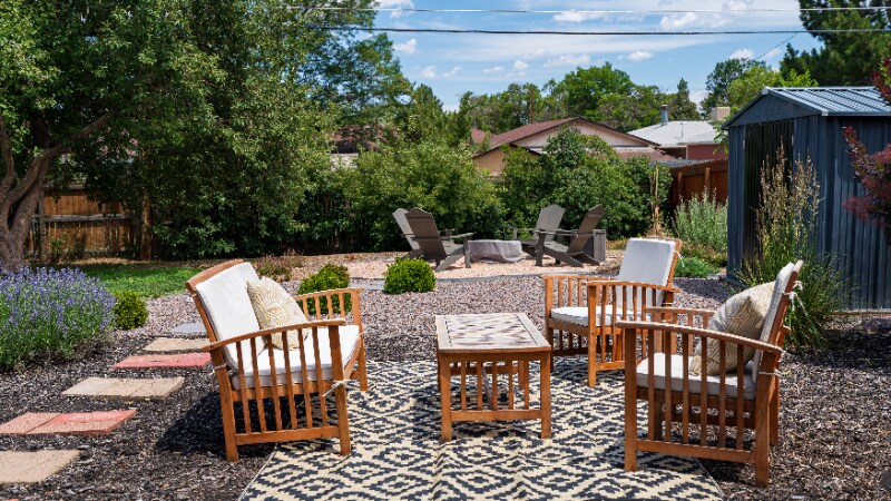 Building Photo - 480 Troy St