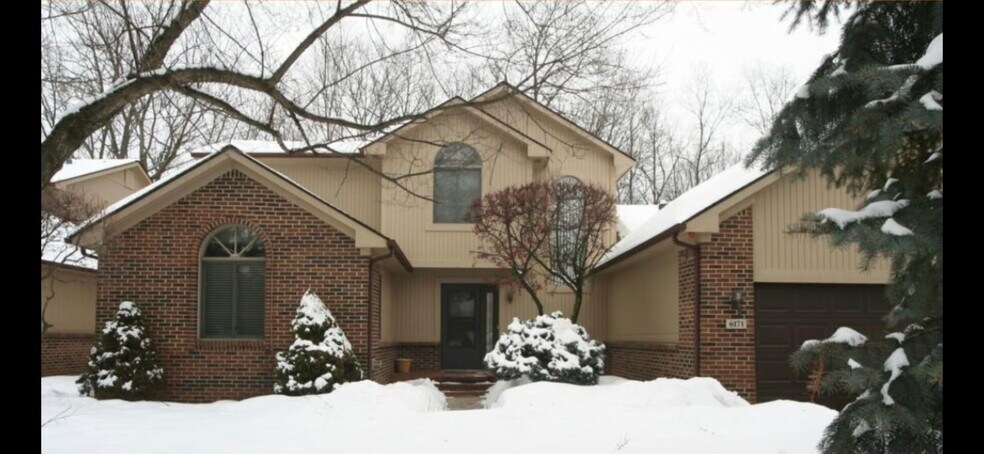 Building Photo - 6171 Spring Vale