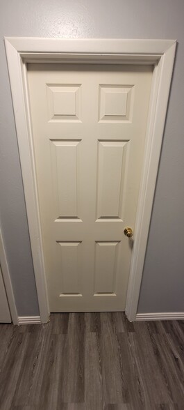 Bedroom 2 Door - 113 N McKown Ave