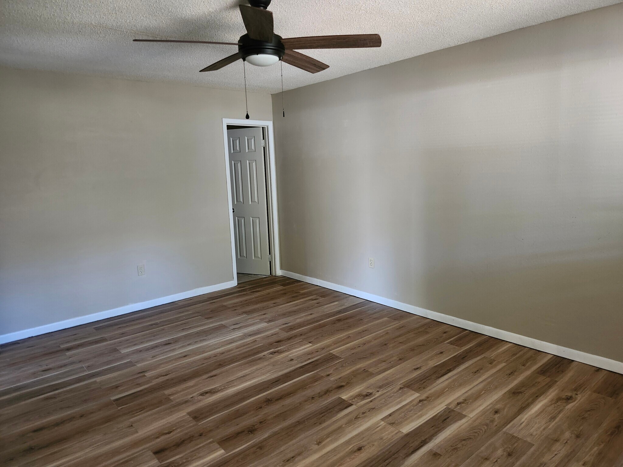 Bedroom - 104 Post Oak Pl