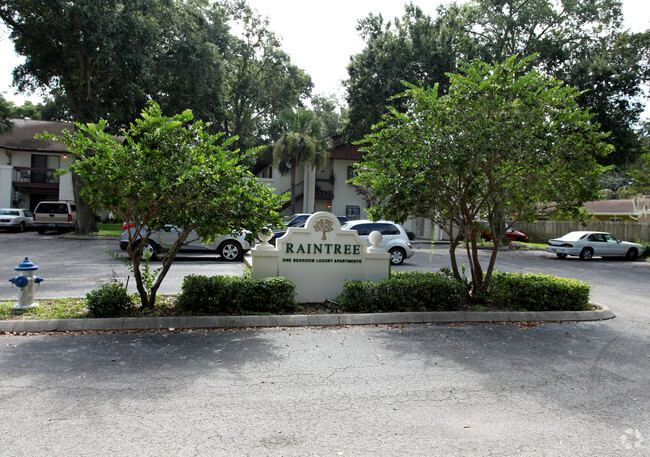 Building Photo - Raintree Apartments