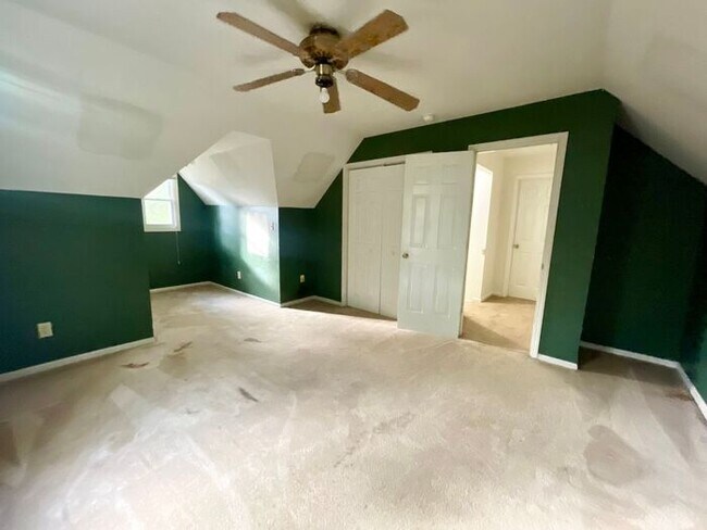 Building Photo - St. Andrews- Offering Self Guided Tour wit...