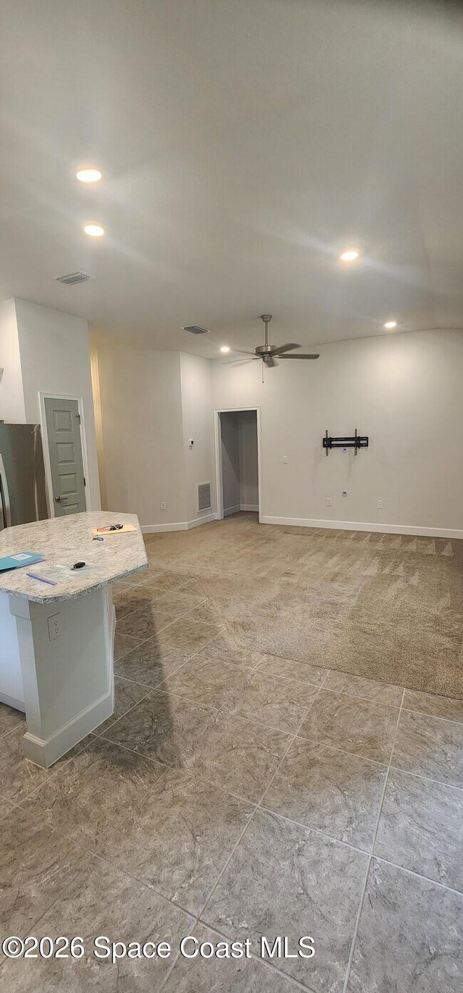 Building Photo - 891 Tupelo Cir