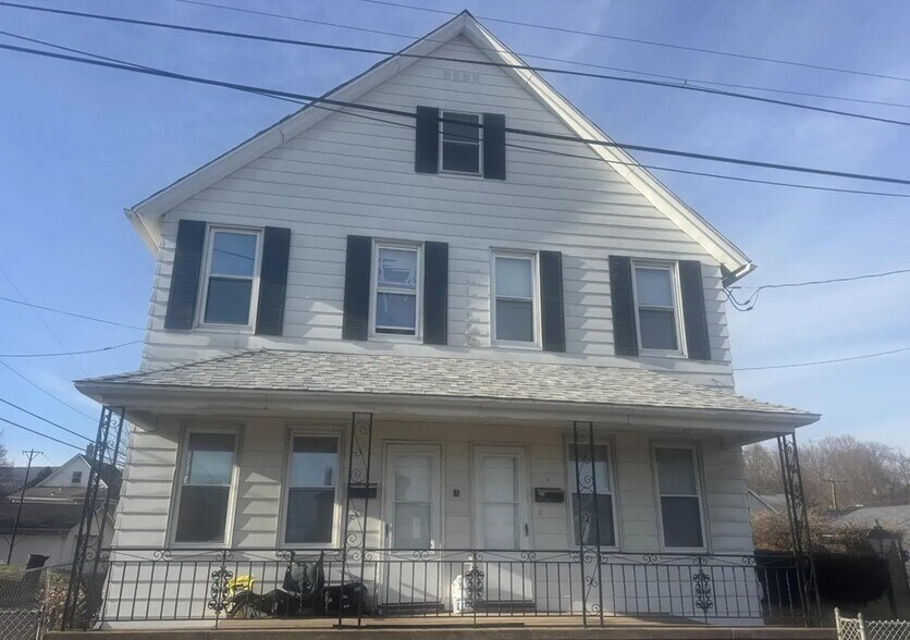 Building Photo - 408 17th Ave