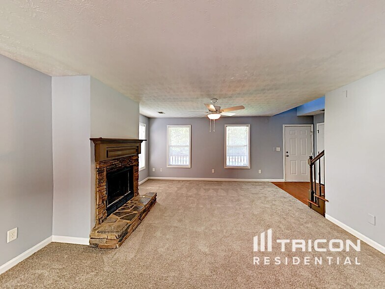 Building Photo - 108 Aristocratic Way
