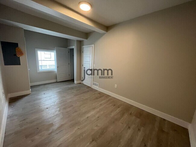 Building Photo - 1966 Randall Rd