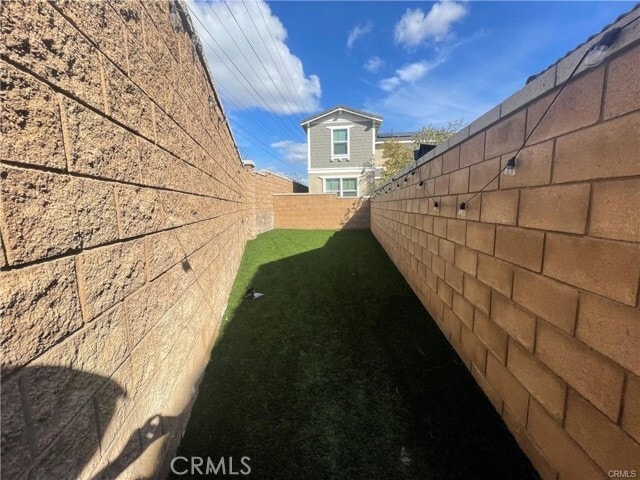 Building Photo - 3141 E Mt Rainier Drive