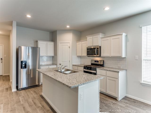 Building Photo - 5217 Blue Night Dr