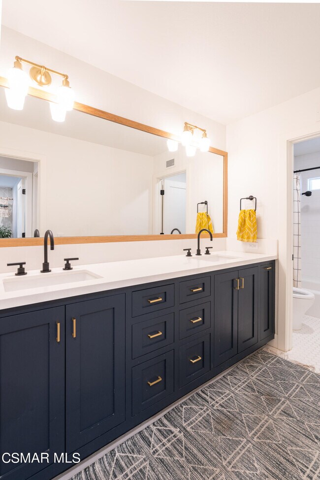 Building Photo - 2653 Via Zurita Ct