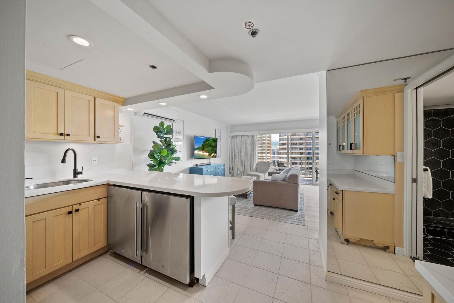 Building Photo - 1777 Ala Moana Blvd