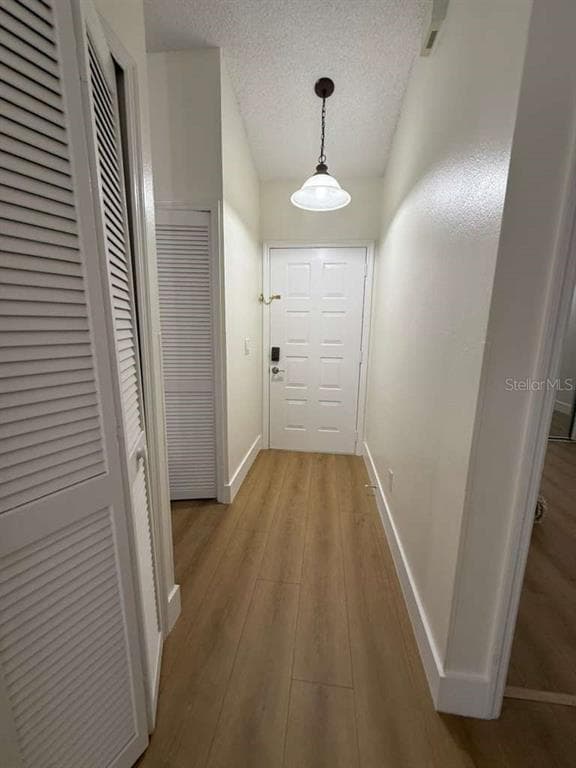 Building Photo - 1242 Lucaya Cir