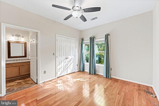 Building Photo - 14300 Rosy Ln