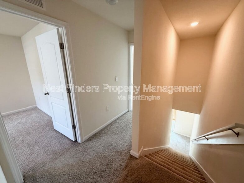 Building Photo - 7623 Legacy Trl