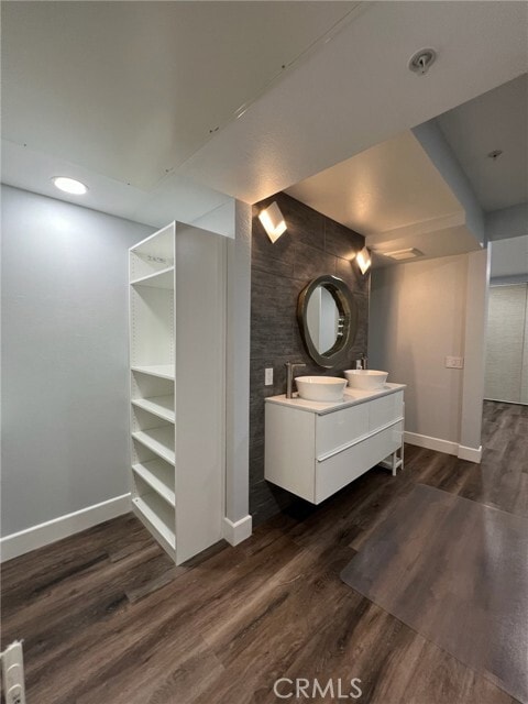 Building Photo - 226 Jeanette Ln