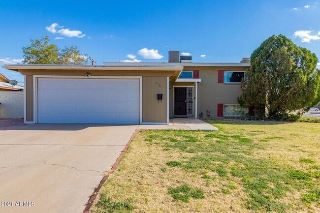 Building Photo - Great home in best ASU student neighborhood around campus