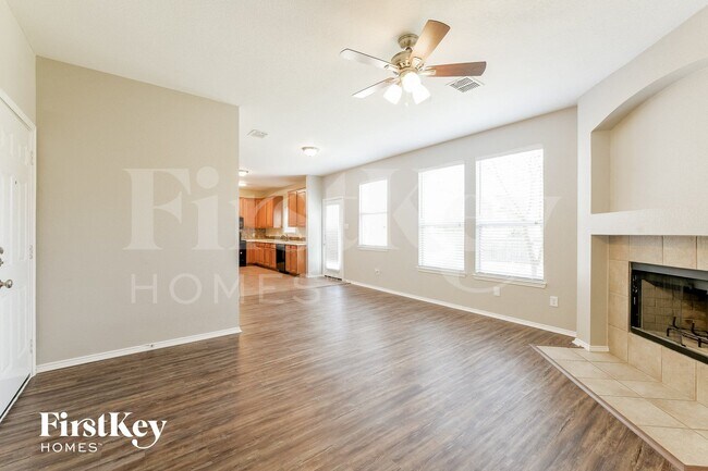 Building Photo - 1412 Pine Ridge Rd