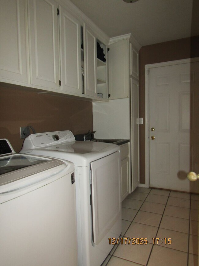 Building Photo - Pecan Valley Four Bedroom Home with a Pool!