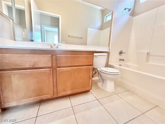 Building Photo - 206 Crown Imperial St