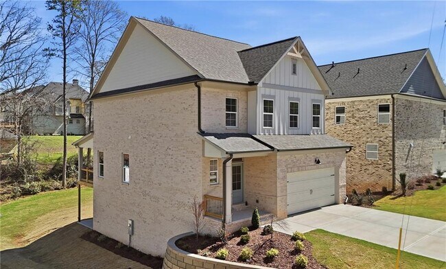 Building Photo - 120 Poplar St