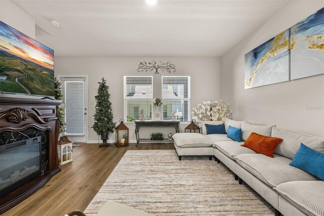 Building Photo - 4345 HILLOCK Blvd