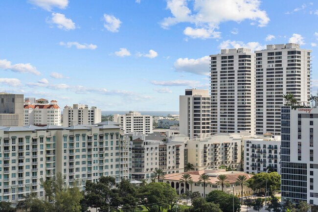 Building Photo - 550 Okeechobee Blvd