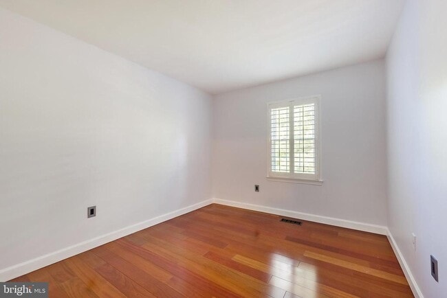 Building Photo - 7603 Heatherton Ln