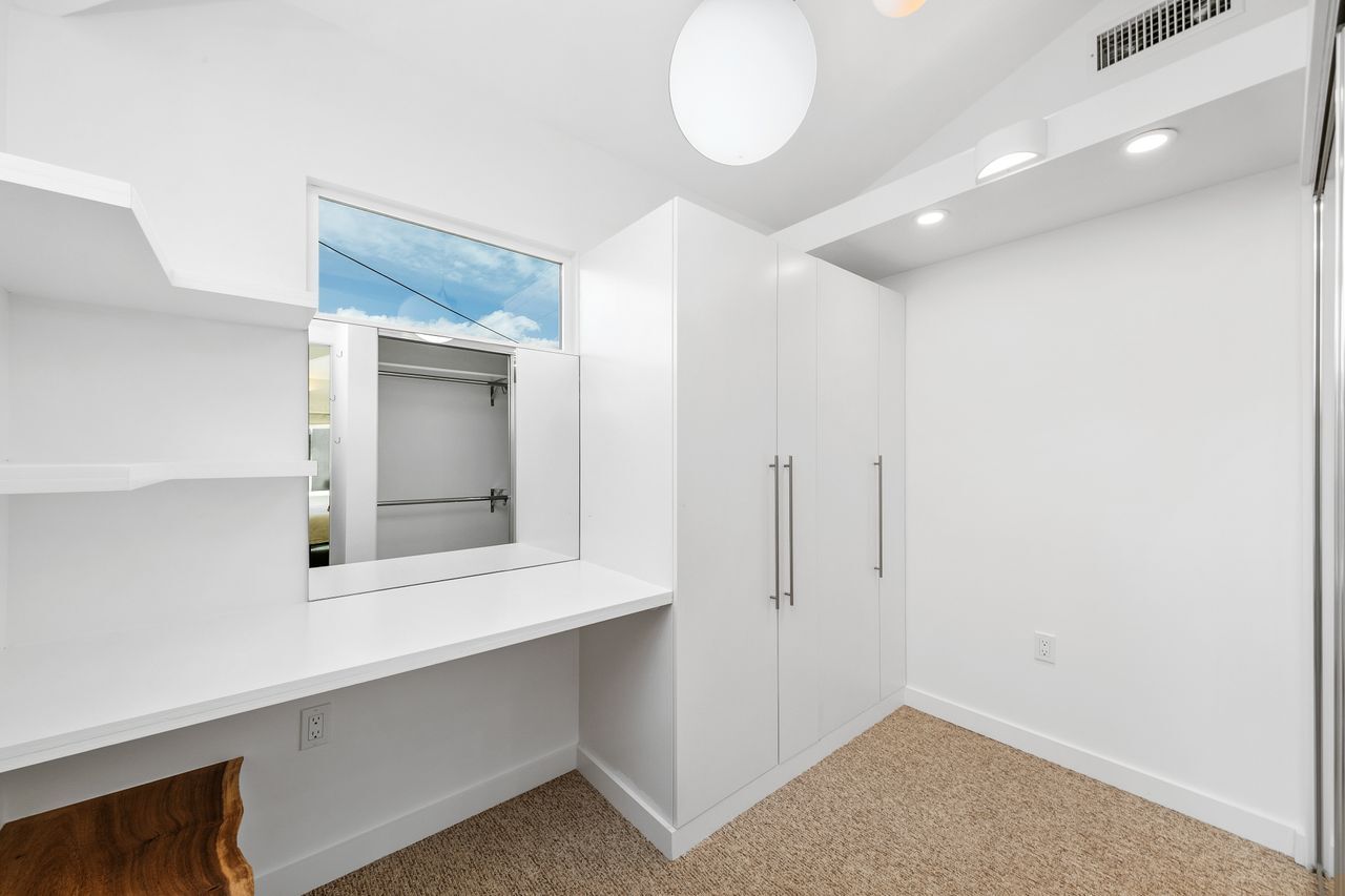 Building Photo - 8617 Higuera St