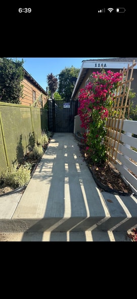 Building Photo - 116 W Arbor St