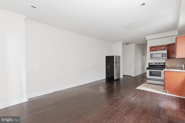 Building Photo - 1832 N 18th St